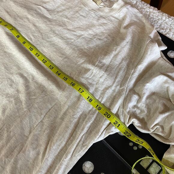 SKIMS Women’s Long Sleeve Crew Neck Top Beige Size M | Everyday Essential Tee - Picture 5 of 7